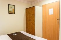 Oyo Rooms Santacruz West - Mumbai — Photos 2